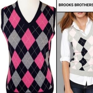 Brooks Brothers Pink and Gray Argyle V-Neck Sweater